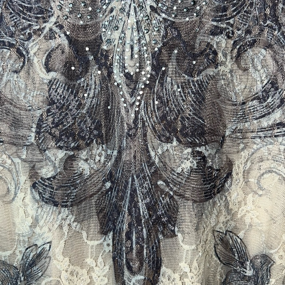 🛍 2/$15 Roz & Ali Blouse - Picture 4 of 10